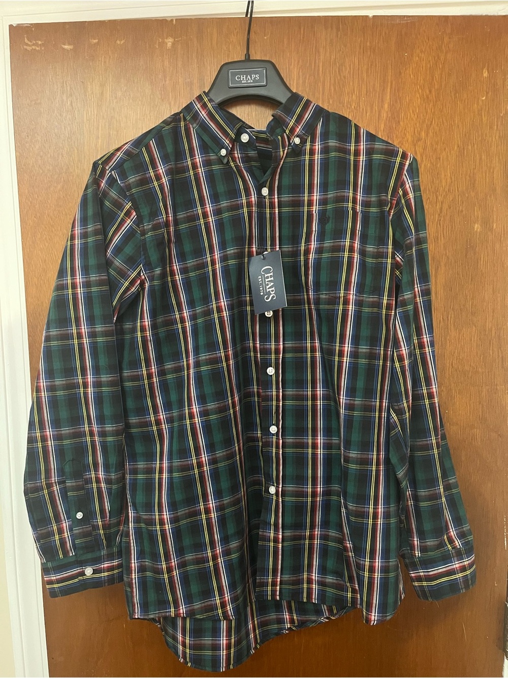Chaps Men's Easy Care long sleeve button down & hanger